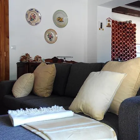 Casa Da Merces *